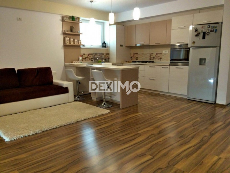 Apartament Oneiro Beach gradină si locuri de parcare proprietate 