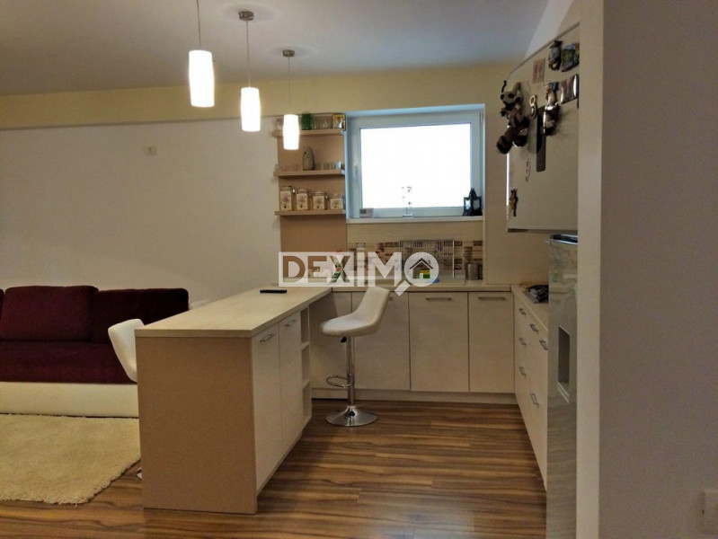 Apartament Oneiro Beach gradină si locuri de parcare proprietate 