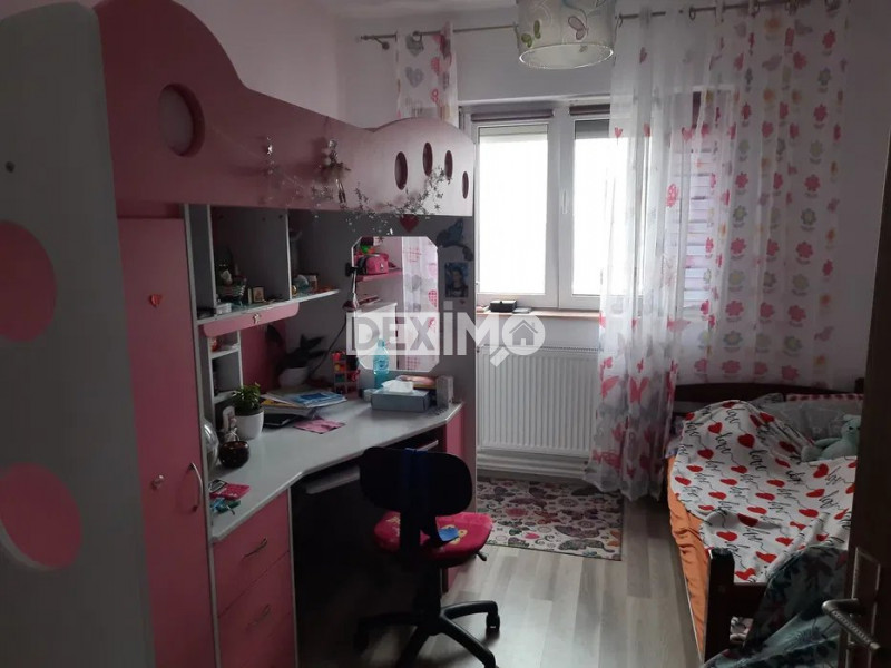 Apartament 4 Camere - Ultracentral - Mobilat Complet - Vedere Panoramica