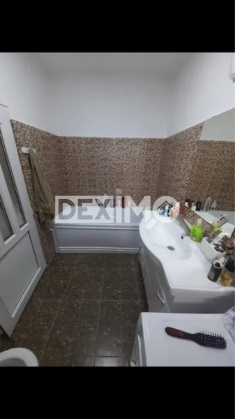 Casa 3 Camere - Gara - Caramida - Renovata - Centrala Gaze