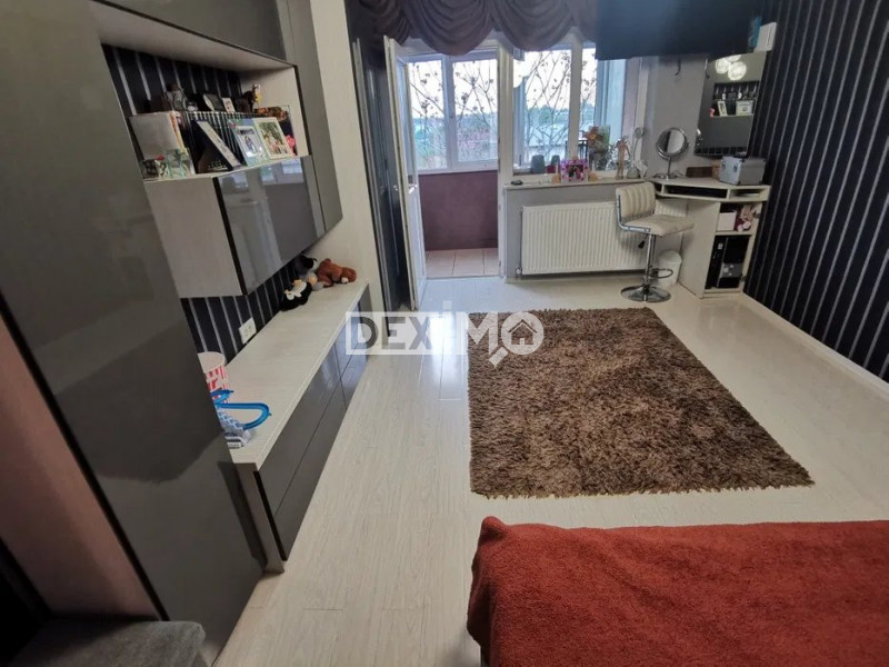 Apartament 4 Camere - Km 5 - Renovat Complet - Centrala Pe Gaze