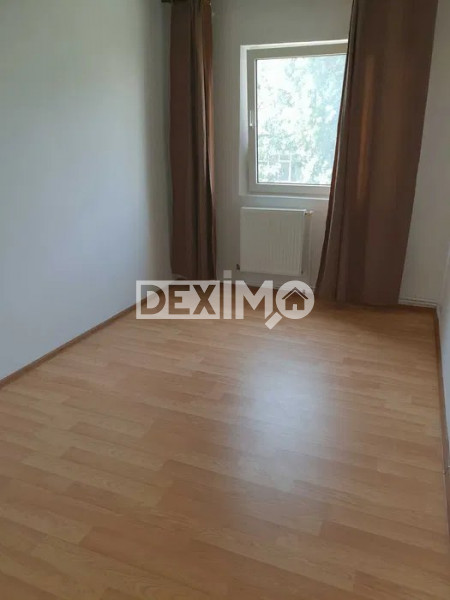 Apartament 3 Camere - Zona Tomis Nord - Gaze La Aragaz - Boxa