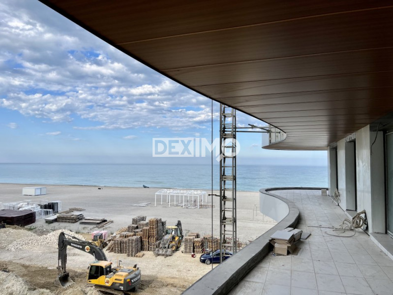 Studio Casa del Mar primul rand la mare 