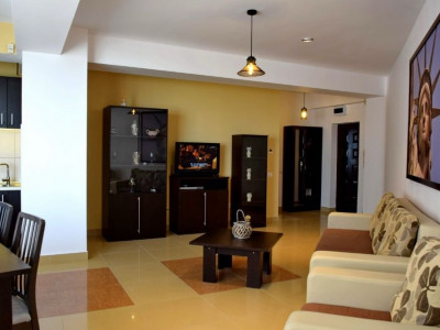 Apartament 2 Camere Decomandate - Statiunea Mamaia - Mobilat/Utilat - Gaze