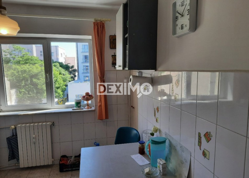 Apartament 4 Camere - Ultracentral - La Doi Pasi De Plaja Modern