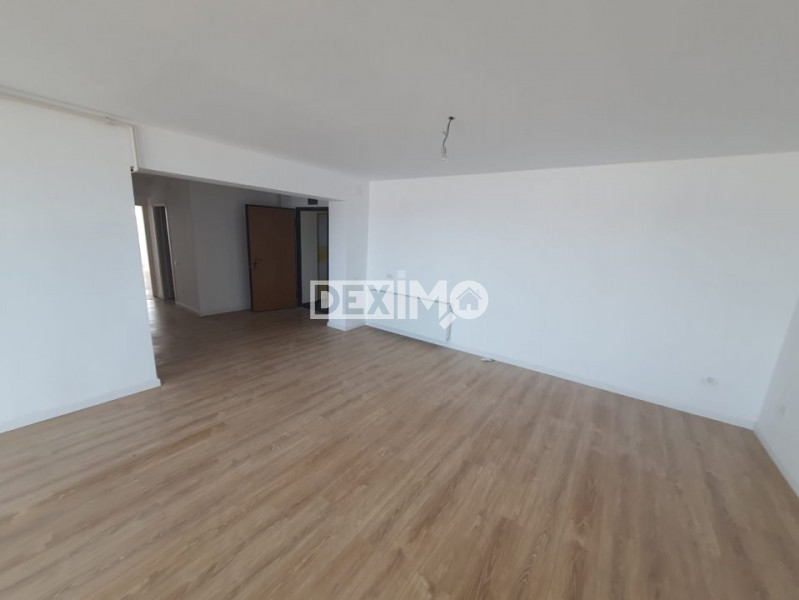 Apartament 3 Camere - Faleza Nord - Vedere La Mare !