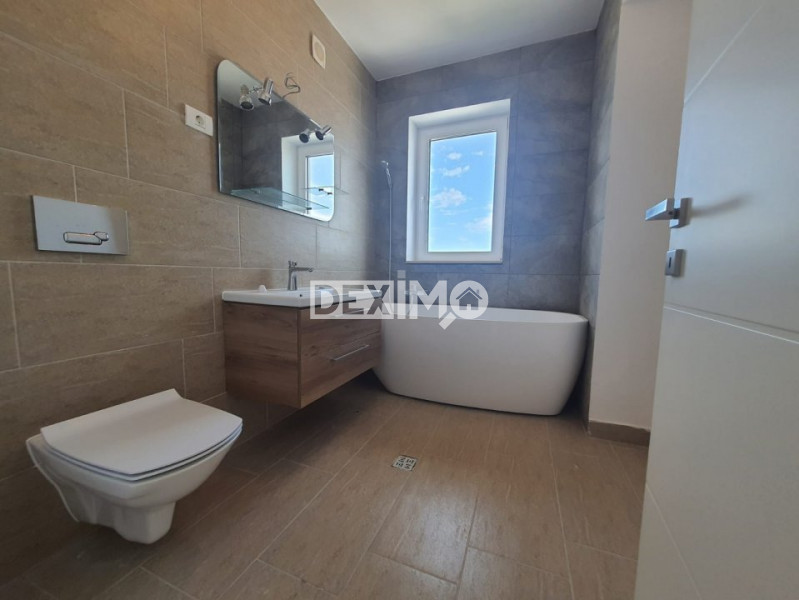 Apartament 3 Camere - Faleza Nord - Vedere La Mare !