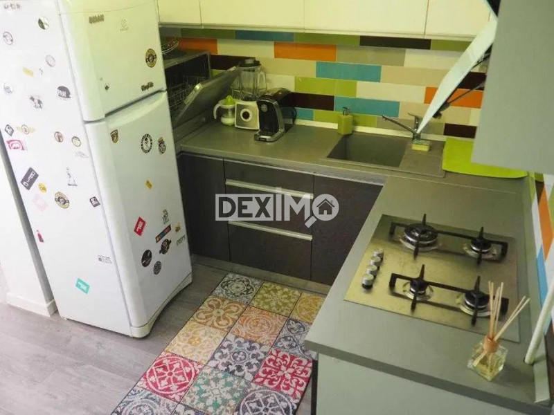 Apartament 3 Camere - Faleza Nord - Renovat - La 500M De Plaja