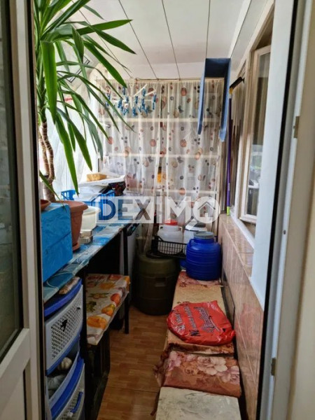 Apartament 3 Camere - Far - Centrala Gaze - Rulouri Exterioare