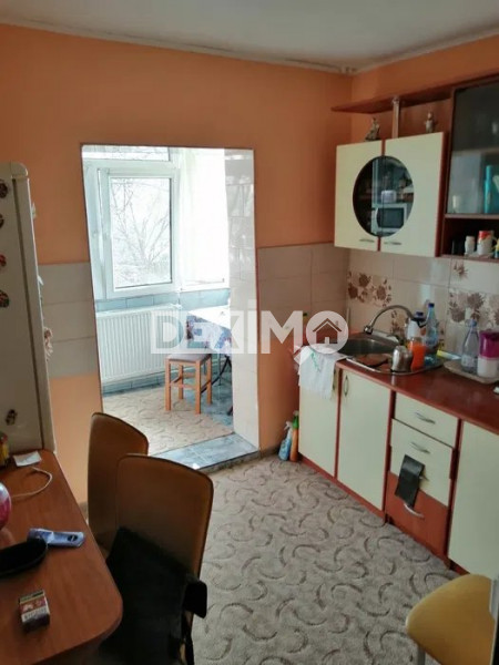 Apartament 3 Camere - Poarta 6 - Centrala Pe Gaze