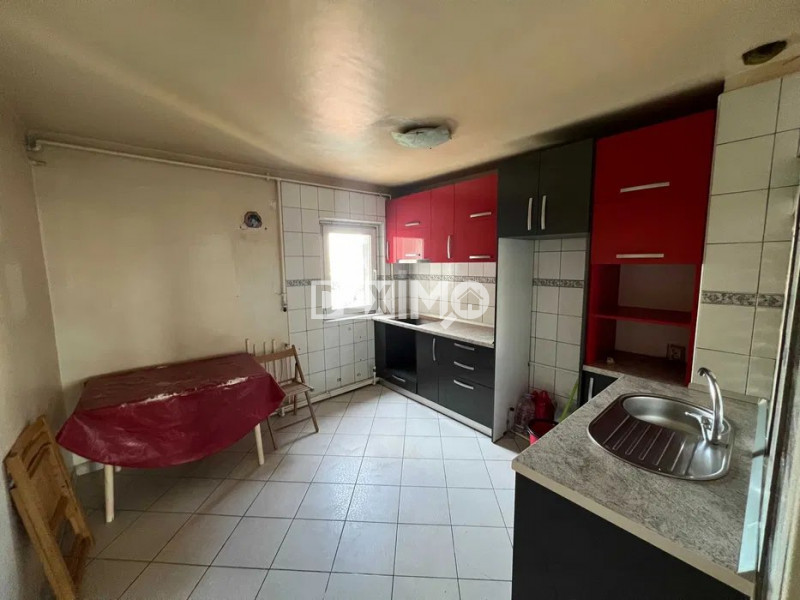 Apartament 3 Camere - Cora Bratianu - Gaze La Usa