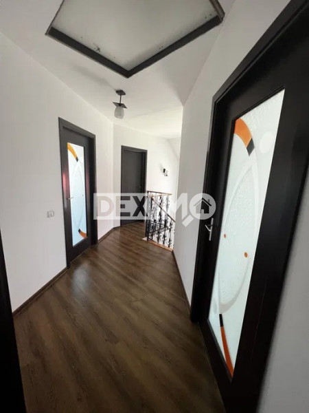 Casa P+M - 4 Camere - Lumina - Centrala Pe Lemne