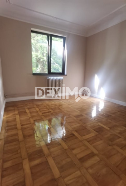 Apartament 3 Camere - Ultracentral - Renovat