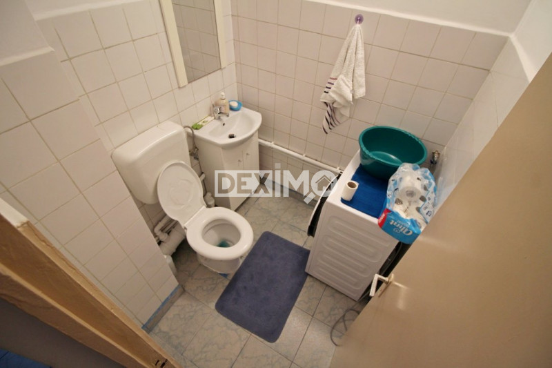 Apartament 3 Camere - Inel I - Centrala Pe Gaze -4 Din 4 Cu Pod