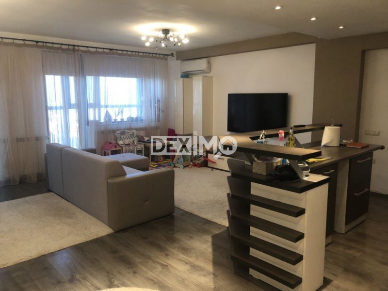 Apartament 2 Camere Decomandate - Zona Tomis Plus - Loc de Parcare