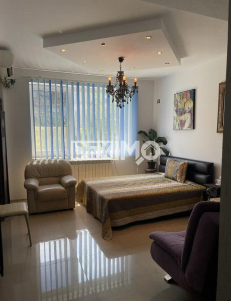 Garsoniera - Tomis Plus - Garaj Demisol