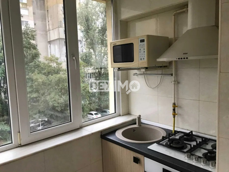 Apartament 3 Camere - Tomis Nord - Mobilat - Loc Parcare