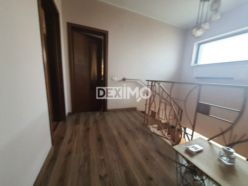 Vila P+1 - ELVILA - Pe Malul Lacului - Mobilata - Centrala Pe Gaze