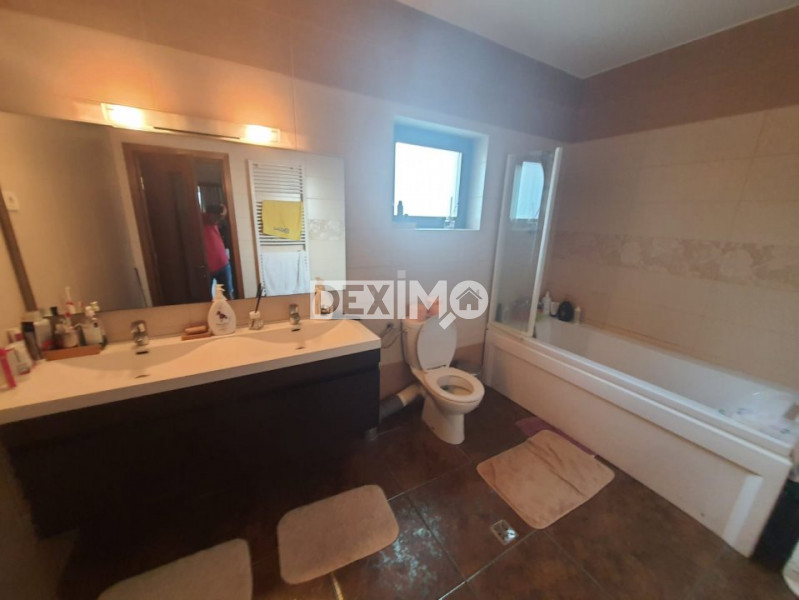 Vila P+1 - ELVILA - Pe Malul Lacului - Mobilata - Centrala Pe Gaze