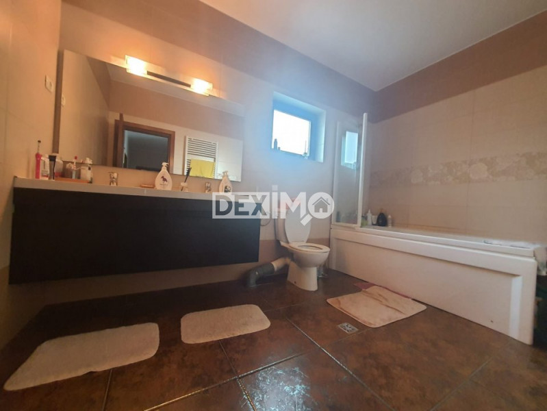 Vila P+1 - ELVILA - Pe Malul Lacului - Mobilata - Centrala Pe Gaze