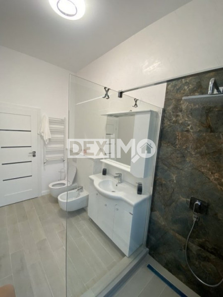 Apartament 1 cameră 50 m2 - Zona Campus - Loc Parcare - Premium