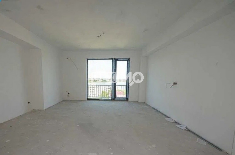 Apartament 3 camere - Zona Campus - Bloc 2022 -Semifinisat - Loc Parcare 