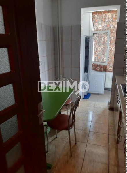 Apartament 2 Camere - Zona City Park - 100 M de Mall - Gaze - Parcare în Zonă