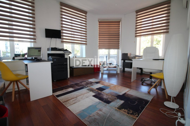 Apartament Ultracentral - Pozitionare Deosebita - Pretabil Birouri/Rezidential