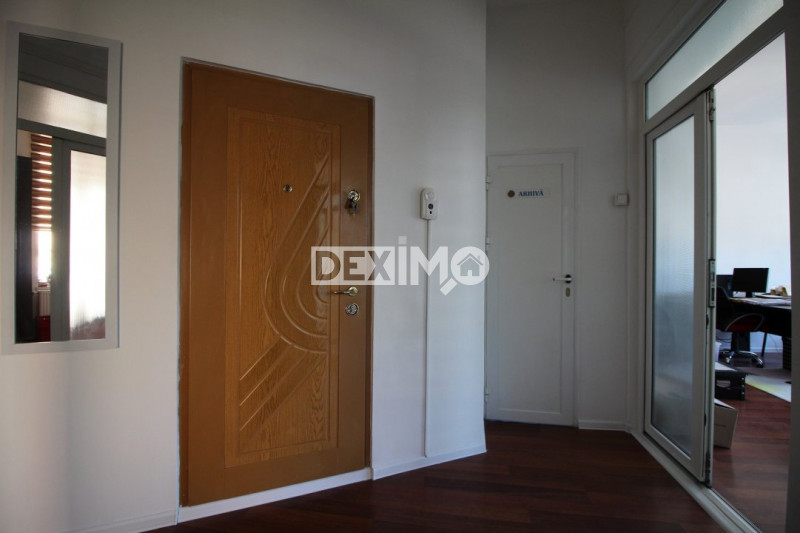 Apartament Ultracentral - Pozitionare Deosebita - Pretabil Birouri/Rezidential
