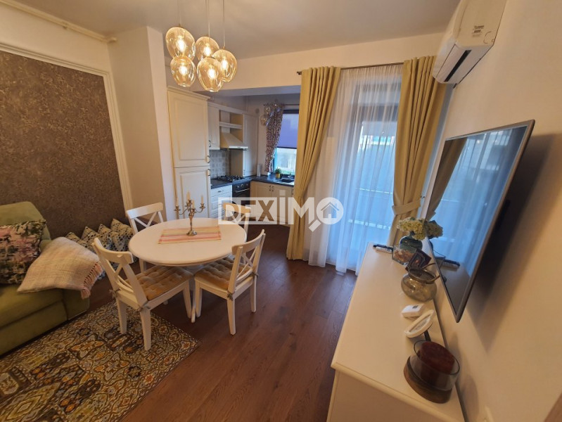 MAMAIA-PLAJA AZIMUTH-APARTAMENT 2 CAMERE LUX 50 M PANA LA PLAJA LOC PARCARE