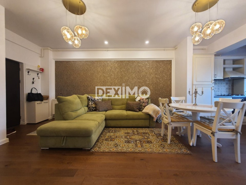 MAMAIA-PLAJA AZIMUTH-APARTAMENT 2 CAMERE LUX 50 M PANA LA PLAJA LOC PARCARE