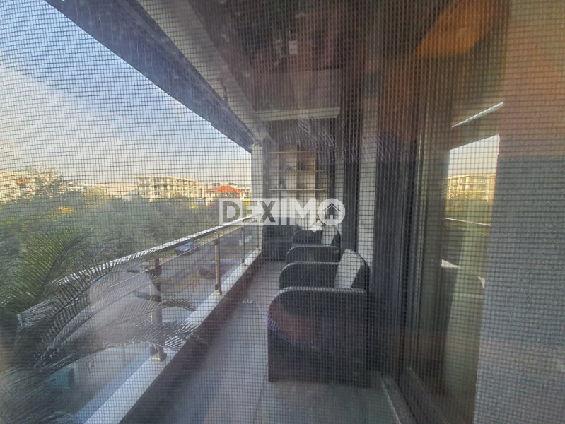 MAMAIA-PLAJA AZIMUTH-APARTAMENT 2 CAMERE LUX 50 M PANA LA PLAJA LOC PARCARE