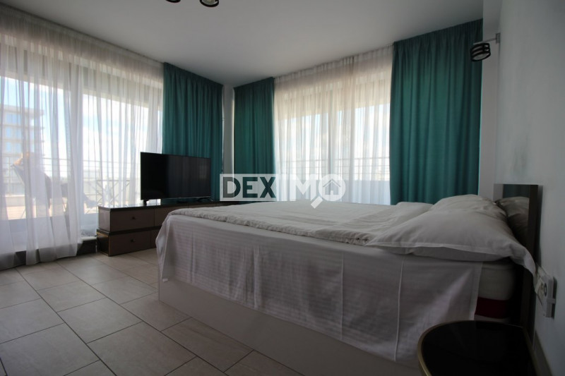 Proprietate Exclusivista - Intreg Ultim Etaj - Mamaia Nord - Vedere Lac