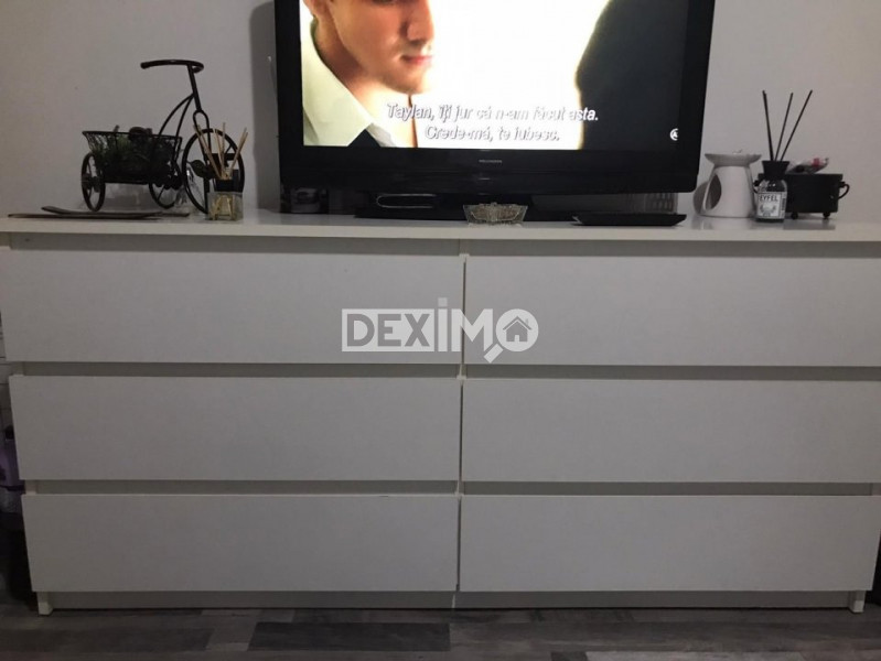 Garsoniera - Zona Poarta 6 - Etaj 1 - Mobilata/Utilata