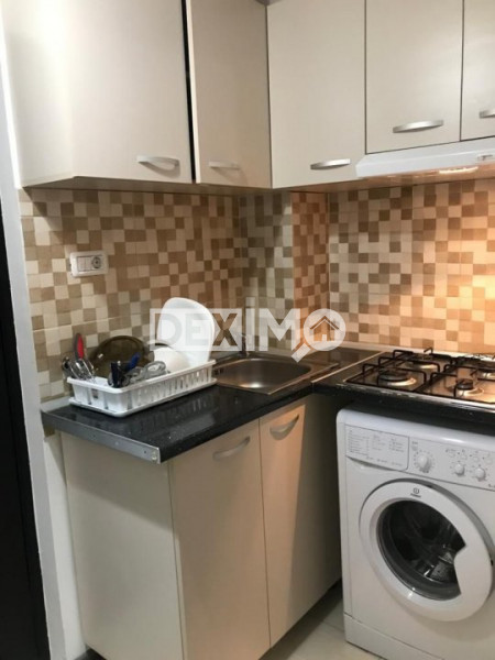 Garsoniera - Zona Poarta 6 - Etaj 1 - Mobilata/Utilata