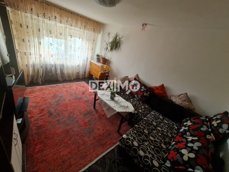 Apartament 2 Camere - Casa De Cultura - Imbunatatiri - Centrala Pe Gaze