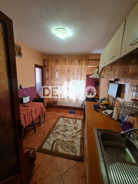 Apartament 2 Camere - Casa De Cultura - Imbunatatiri - Centrala Pe Gaze