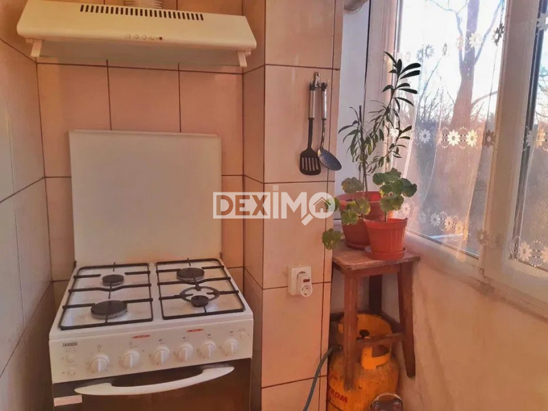 Apartament 3 Camere - Poarta 6 - Etaj 3 - Gaze La Usa