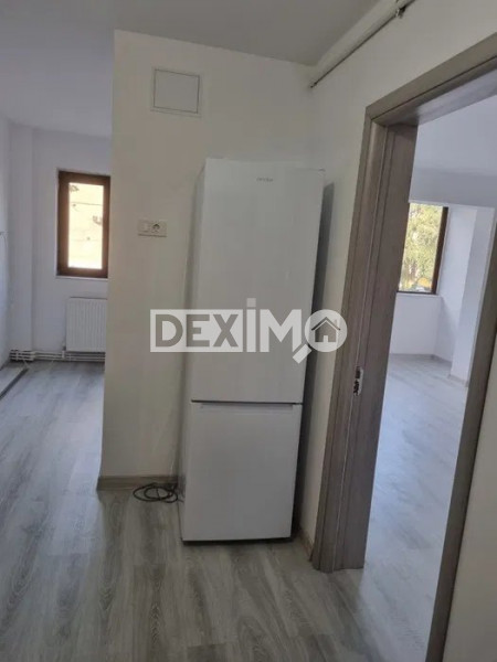 Apartament 2 Camere - CET - Renovat Complet - Centrala Gaze