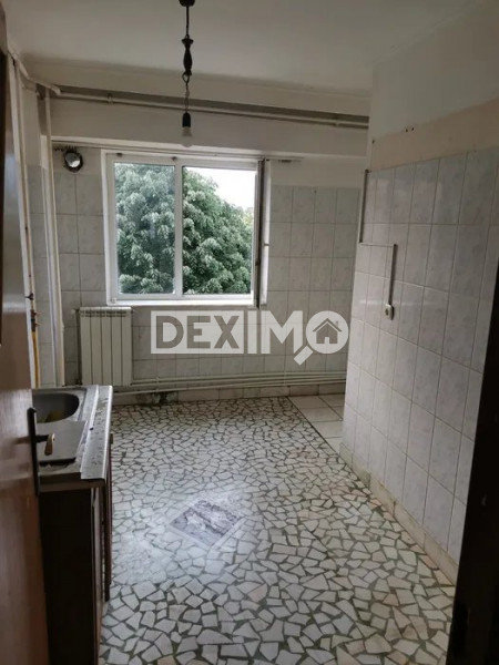 Apartament 4 Camere - Tomis Mall - Centrala Pe Gaze - Liber