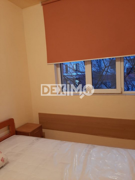 Apartament 3 Camere - Zona Compozitori - Apartament Imens În Vilă - Termen Lung