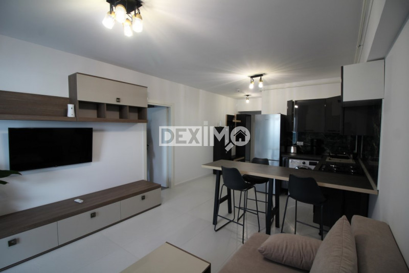 Apartament LUXURY II - Zona REX - Vedere Frontala Lac - Pentru Pretentiosi !!!