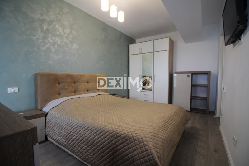 Apartament LUXURY II - Zona REX - Vedere Frontala Lac - Pentru Pretentiosi !!!