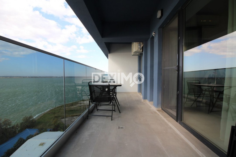 Apartament LUXURY II - Zona REX - Vedere Frontala Lac - Pentru Pretentiosi !!!