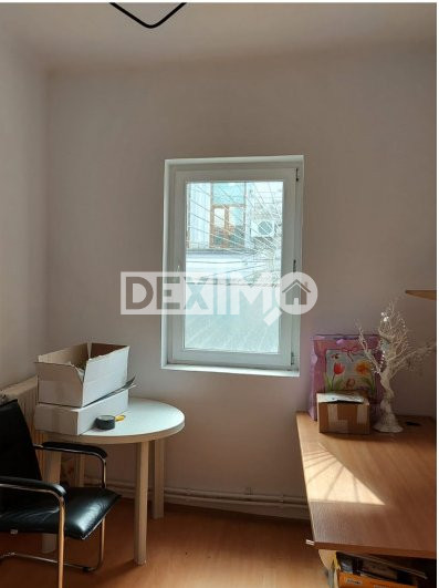 Casa  4 Camere -  Zona  Tomis Mall - Locație  Ideală  Cabinete Birouri... 