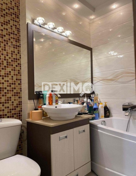 Apartament 4 Camere - CET - Renovat - Mobilat LUX - Centrala Gaze