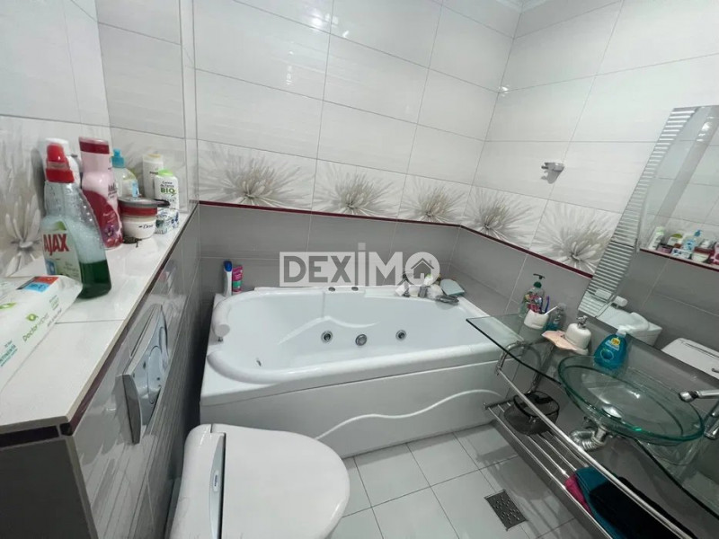 Apartament 3 Camere - Tomis Plus - Ultrafinisat - 2 Locuri Parcare