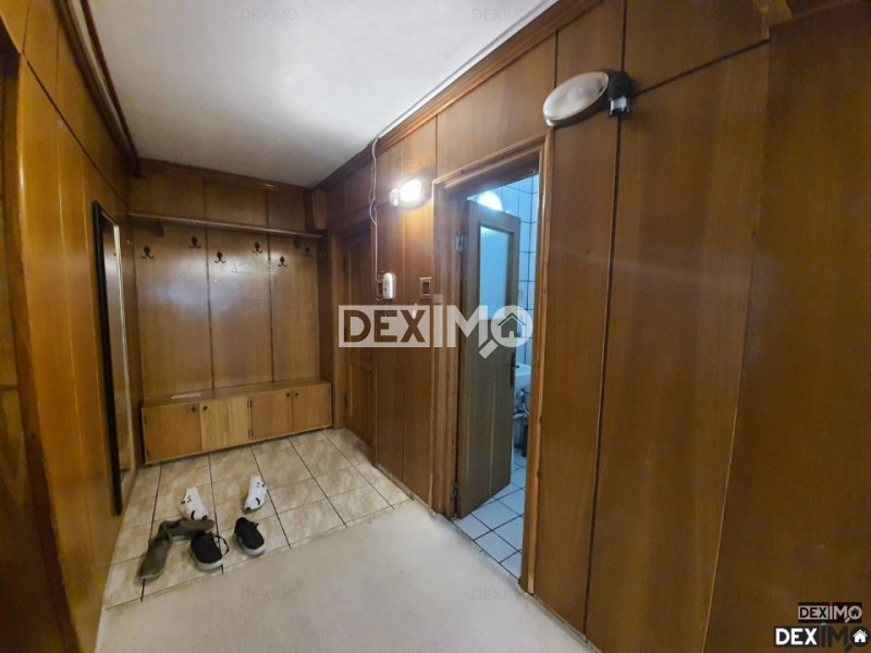 Apartament 4 Camere - Faleza Nord - Vedere Frontala La Mare - Teremen Lung