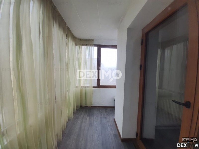 Apartament 4 Camere - Faleza Nord - Vedere Frontala La Mare - Teremen Lung