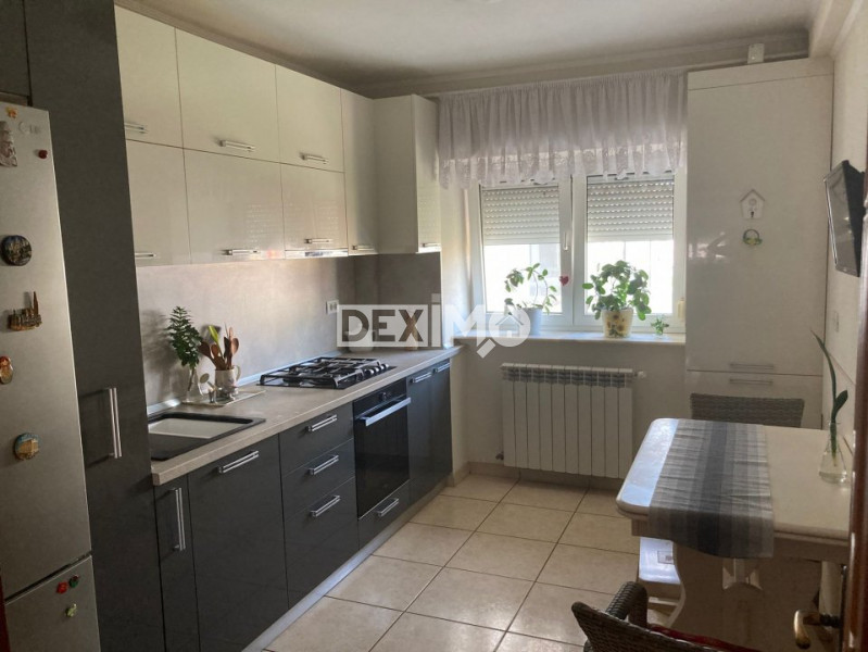 Apartament 3 Camere - Stadion - Mobilat -  Centrala Pe Gaze